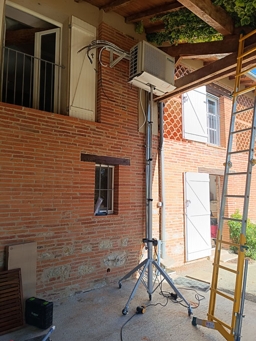 caraman-instalation-bi-split